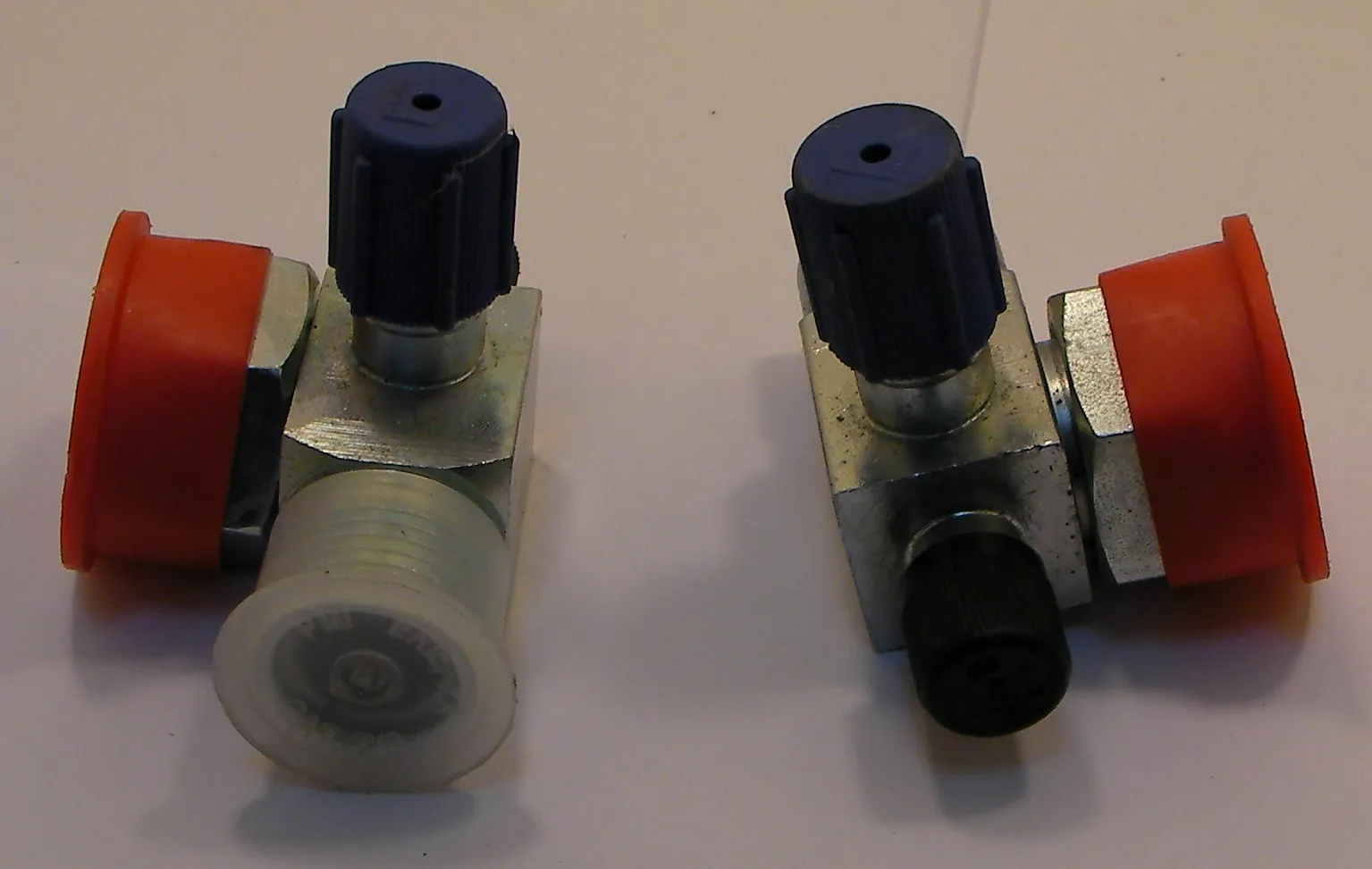 9707391 - штуцер